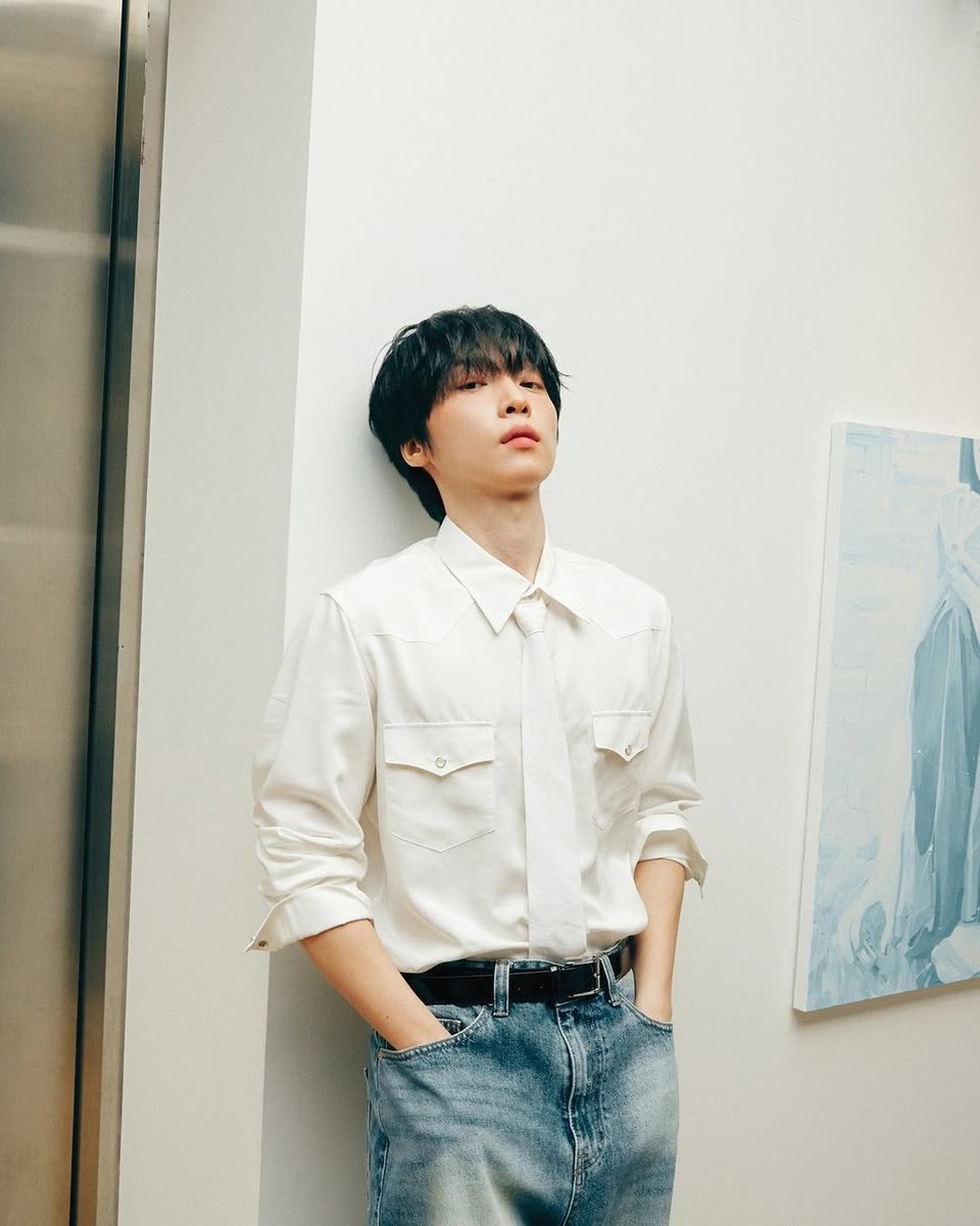 swarchive0531's tweet photo. 250507 리빙센스 인스타그램
#정세운 #JEONGSEWOON https://t.co/hxNbMtnife