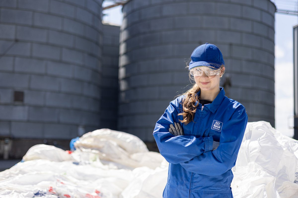 Yara International (@yara) on Twitter photo Enough plastic recycled to circle Earth, nearly twice!
For 50 years, Reilu Teko has helped Finnish farmers recycle agri-bags and created summer jobs for youth.
Thank you <a href="/YaraSuomi/">Yara Suomi</a> & partners!
Learn about our efforts to reduce our plastic footprint 👉 bit.ly/3GKKB4L Enough plastic recycled to circle Earth, nearly twice!
For 50 years, Reilu Teko has helped Finnish farmers recycle agri-bags and created summer jobs for youth.
Thank you <a href="/YaraSuomi/">Yara Suomi</a> & partners!
Learn about our efforts to reduce our plastic footprint 👉 bit.ly/3GKKB4L