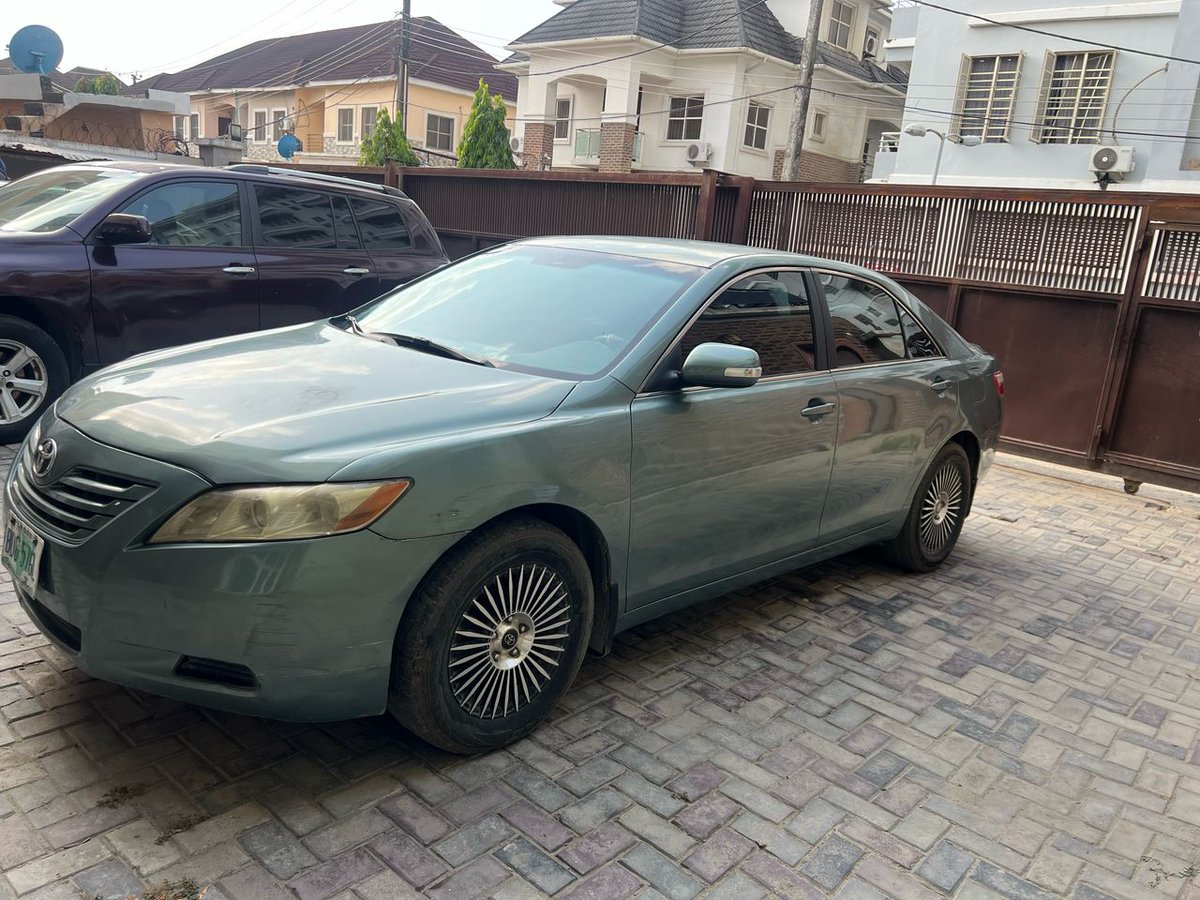 Nomsify's tweet photo. Deal that will make you Dance like YamaL 

1st Frame: 

Used 2007 Mercedes Benz ML350 4Matic

Price: 7.6M

2nd Frame:

Clean 2009 Toyota Camry with First Body

Price: 6.9M

3rd Frame:

Registered 2004 Toyota Camry 

Price: 3.6M https://t.co/t402RsRj3a