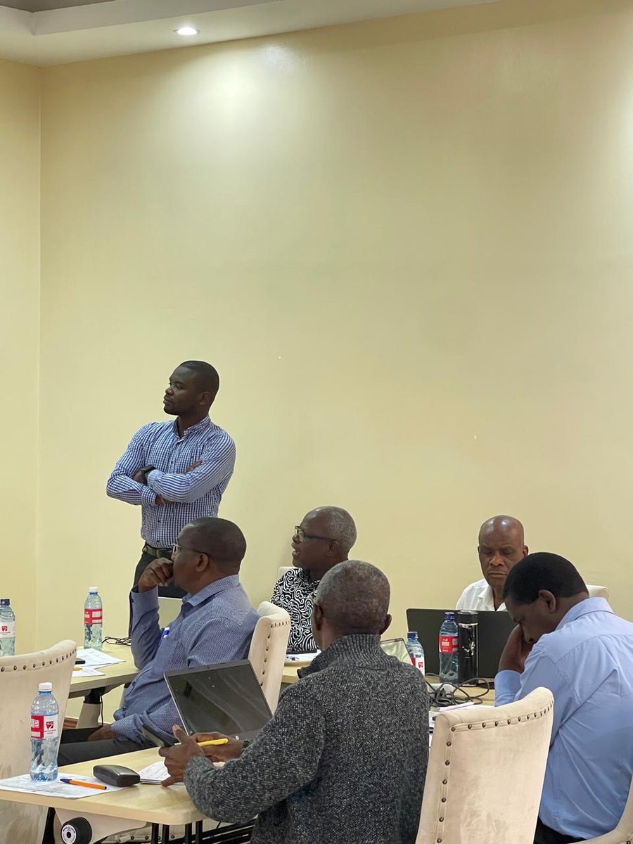 Kenya National Innovation Agency (KeNIA) (@keniaupdates) on Twitter photo Day 2|| The Entrepreneurship Leadership Training Program (ELTP) Deputy Vice Chancellors Edition
Session 1 focused on the Institutional Funding Framework (IFF), a tool developed by KeNIA, with support from <a href="/TheRISAFund/">TheRISAFund</a> and other expert collaborators, to guide universities on Day 2|| The Entrepreneurship Leadership Training Program (ELTP) Deputy Vice Chancellors Edition
Session 1 focused on the Institutional Funding Framework (IFF), a tool developed by KeNIA, with support from <a href="/TheRISAFund/">TheRISAFund</a> and other expert collaborators, to guide universities on