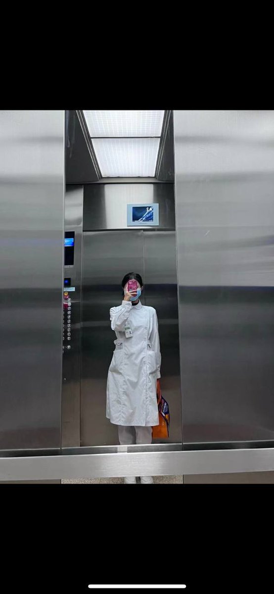 刚下班就被粉丝约去酒店，但是粉丝宝宝还是很厉害的~

点赞+私信，挑几个给视频完整版，想约的也可以联系报名（仅限同城）～ https://t.co/UTdu7jlVkY