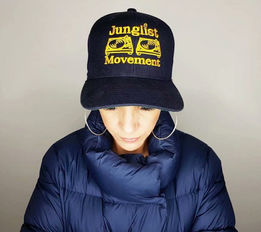 Spring’s heating up 🔥💥 Keep it fresh with our SnapBack—perfect for those cool breezy nights 🌌 Shop here 👉 aerosoul.co.uk #JungleEssentials #AerosoulLife