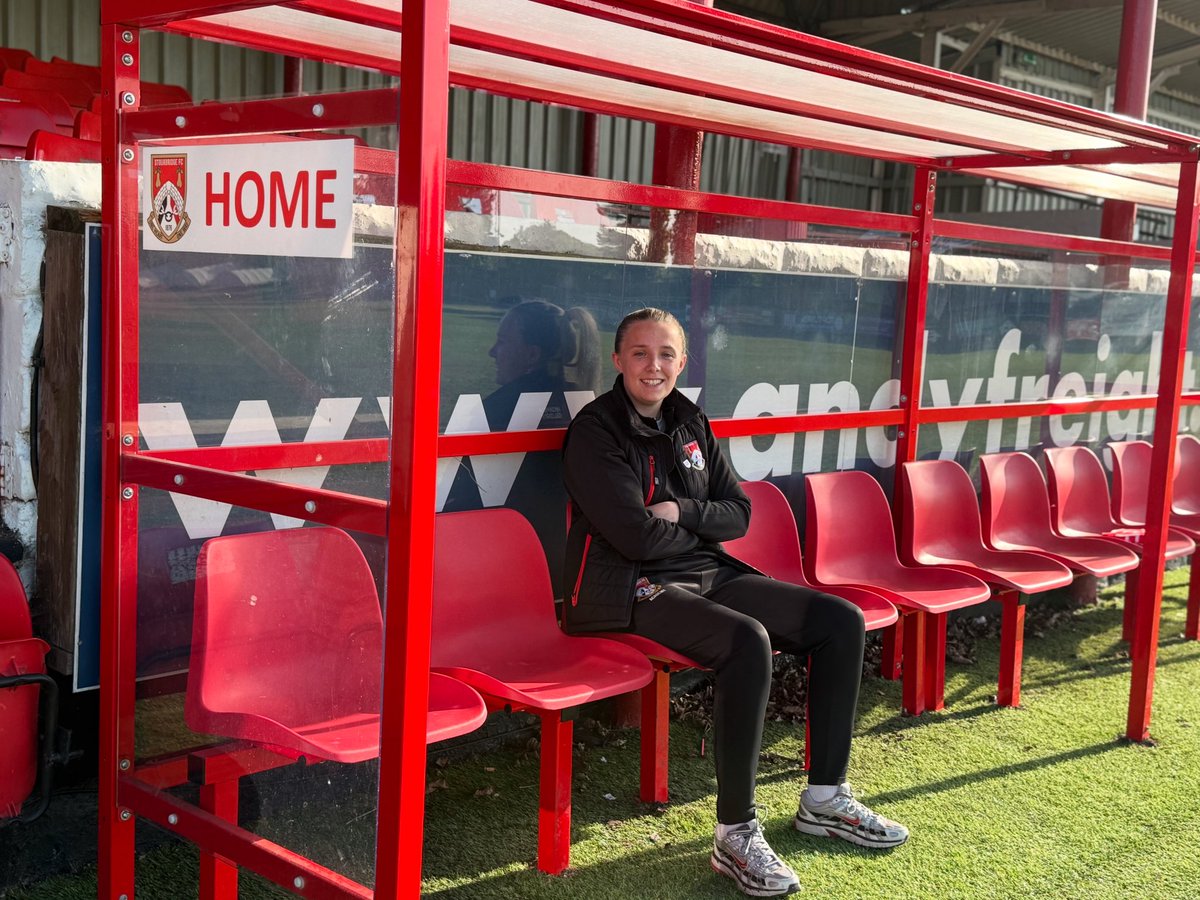 StourbridgeWFC's tweet image. 𝐌𝐞𝐠 𝐁𝐚𝐢𝐥𝐞𝐲 𝐀𝐩𝐩𝐨𝐢𝐧𝐭𝐞𝐝 𝟏𝐬𝐭 𝐓𝐞𝐚𝐦 𝐌𝐚𝐧𝐚𝐠𝐞𝐫 🙌🏻
We are delighted to have appointed Meg Bailey as our new 1st team manager, having been an integral part of the club for a number of years 🔴⚪️
➡️ stourbridgefc.com/news/meg-baile…
#StourbridgeWFC | #Glassgirls