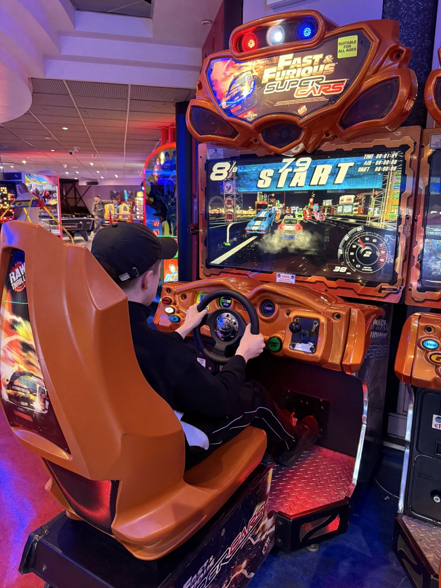 An Riocht students had a fabulous morning yesterday! Bowling and a Mac Donald’s to celebrate a fantastic year! 🎳 <a href="/Kingswoodcc16/">Kingswoodcc</a>