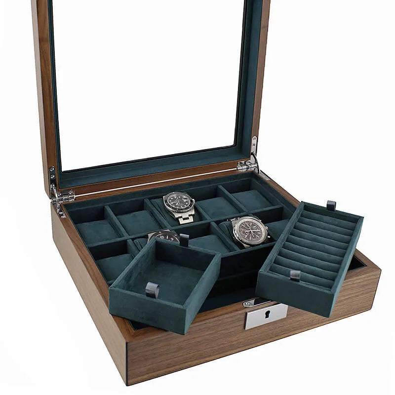 aevitas_uk's tweet image. Elevate your watch collection with Aevitas UK's top-selling boxes. Choose from the 10 Watch Box in Walnut (£224.95), 12 Watch Box in Carbon Fibre or Black (£308.95), or the 4 Watch Box in Leather (£149.95). #AevitasUK #WatchBoxes aevitas-uk.co.uk