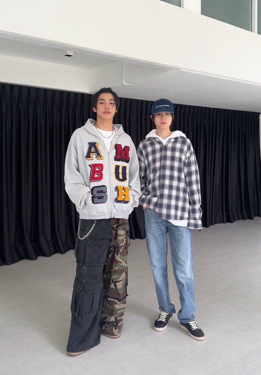 kimjongaa's tweet image. แซงก็แซง