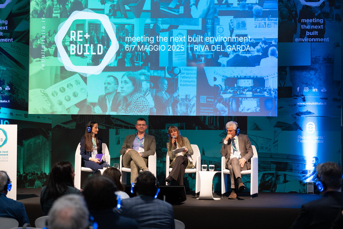 💬 Tra il ruolo strategico della #certificazione #ambientale e necessità di un approccio integrato tra progettazione, finanza e governance, è emersa una visione concreta:

 ✅ Gli #ESG devono diventare metriche operative, per orientare investimenti, progetti e competenze.