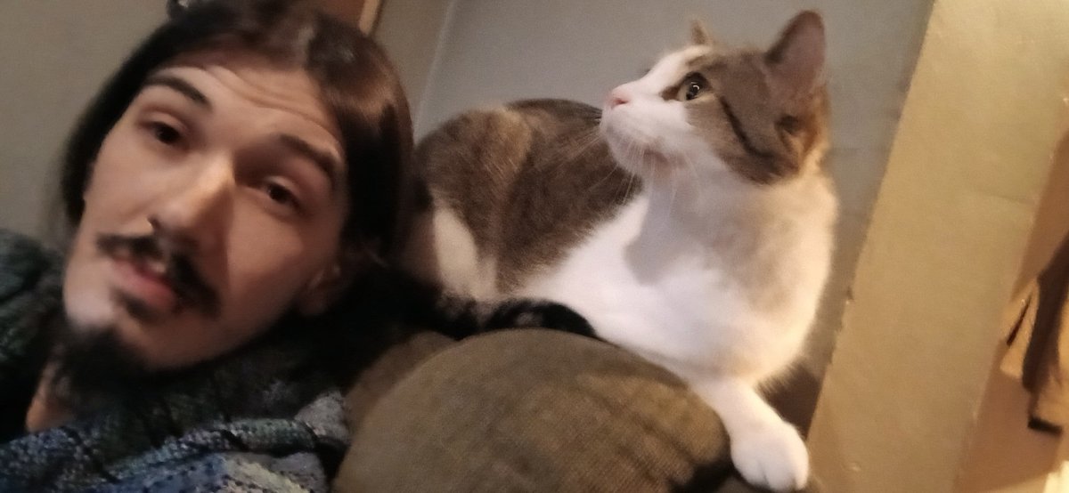 JacobgetsBaked's tweet image. I'm devastated and hate that this is real. My beloved Beedle passed away after taking him to the hospital to try to save him. This isn't fair, I fucking hate this, give me my fucking baby back, he didn't deserve to go. I fucking hate this