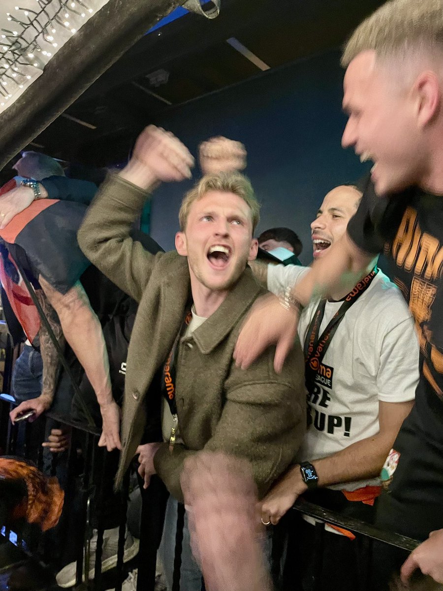 shorematthew's tweet photo. @BarnetFC @DannyCollinge https://t.co/Br27hv8mWT