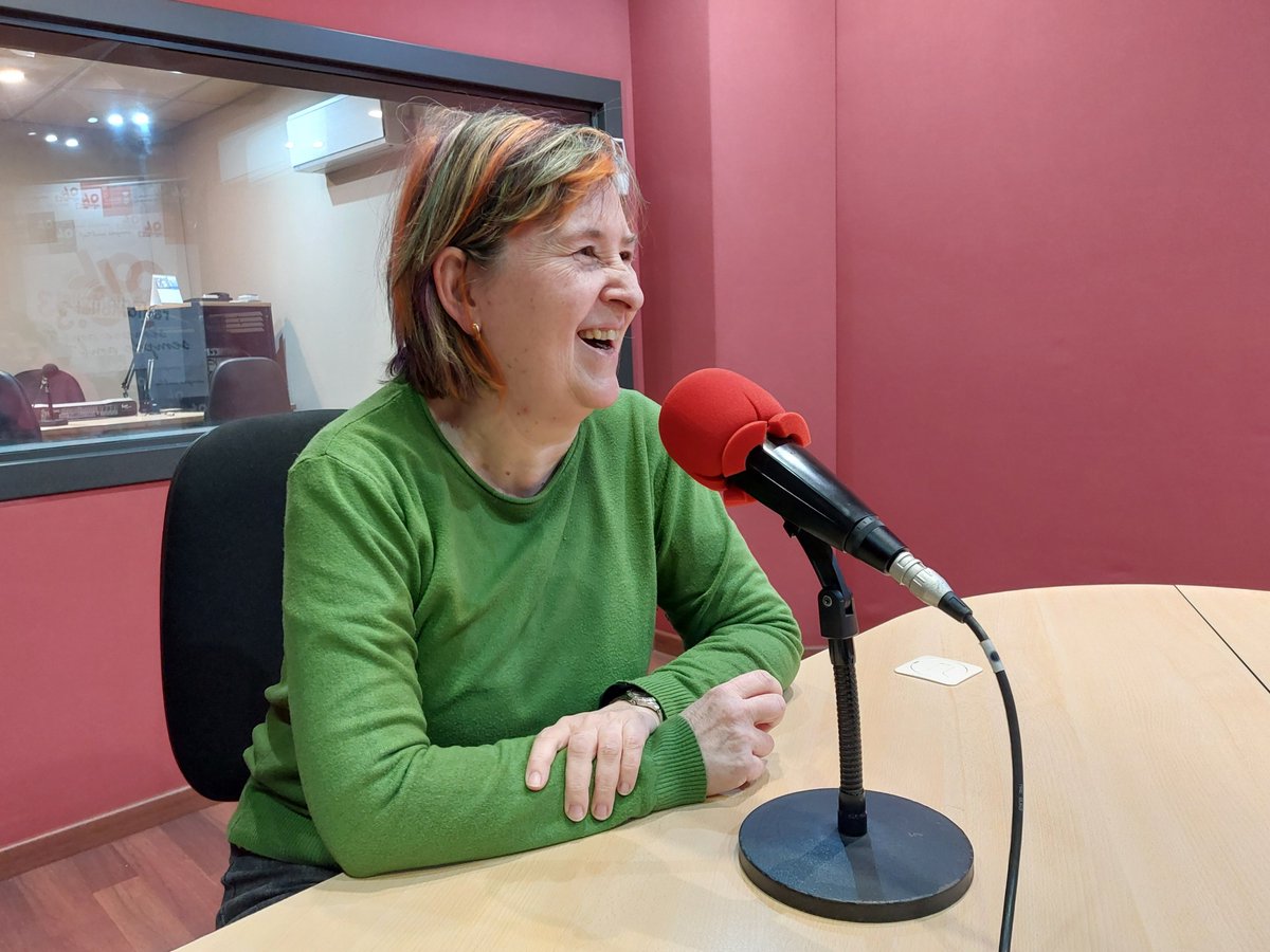 Tot seguit, ens acompanyen alumnes de l’<a href="/AEAnselmClave/">Escola Anselm Clavé</a> i, per acabar, us parlem del terme "nomadisme digital" al nostre espai de psicologia amb Psico3. #Mollet