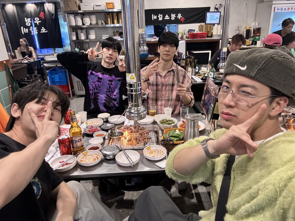 시간아 빨리 가랏!!!~~~~ 밖이 좋긴 좋아 ㅋㅋㅋ