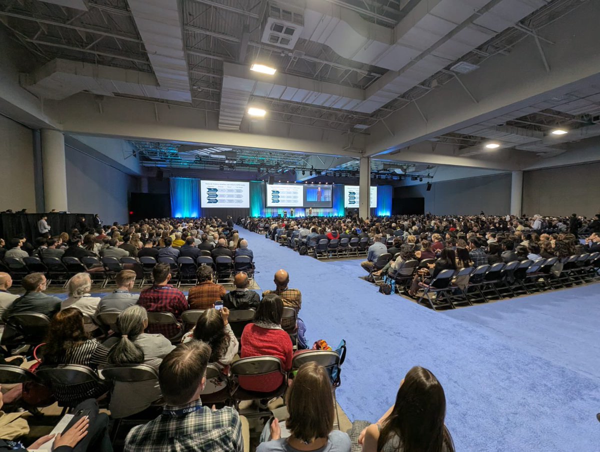 DeepScreenAMD tweet media