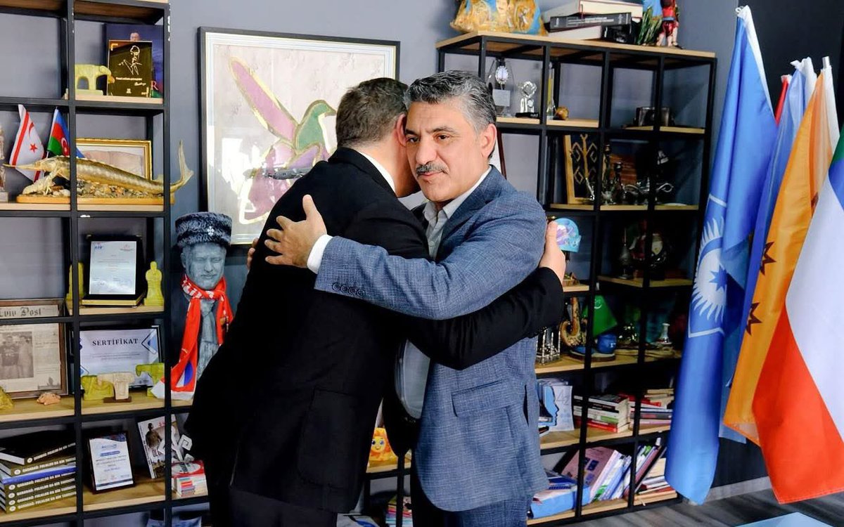 TESİAD Kurucu Genel Başkanı Dr. İlyas Bozkurt, TESİAD Genel Başkanı Dr. Halil İbrahim Yılmaz, TESİAD Yurt Dışı Teşkilatlanma Genel Başkan Yardımcısı Mehmet Talha Zeytinci, Azerbaycan programı kapsamında Hedef Grup Yönetim Kurulu Başkanı Şamil Sadıg’ı makamında ziyaret etti.