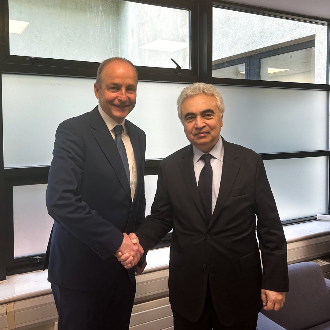 Fatih Birol (@fbirol) on Twitter photo Privileged to meet bilaterally with Taoiseach <a href="/MichealMartinTD/">Micheál Martin</a>, Prime Minister of Ireland, in Dublin
We had an excellent exchange on key issues, including energy security, supply chains, economic competitiveness & climate – and <a href="/IEA/">International Energy Agency</a>'s work to support 🇮🇪’s energy priorities Privileged to meet bilaterally with Taoiseach <a href="/MichealMartinTD/">Micheál Martin</a>, Prime Minister of Ireland, in Dublin
We had an excellent exchange on key issues, including energy security, supply chains, economic competitiveness & climate – and <a href="/IEA/">International Energy Agency</a>'s work to support 🇮🇪’s energy priorities