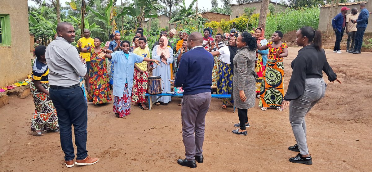 Rwimbogo Sector (@rwimbogo_secto) on Twitter photo Aka kanya Itsinda ry'Abadepite baturutse muri <a href="/RwandaParliamnt/">Rwanda Parliament</a> bari muri Komisiyo y'Imireho myiza aribo Depite NDORIYOBIJYA Emmanuel na Depite UWABABYEYI Jeanette bari kumwe na Vice Mayor <a href="/MUKAMANAMarcel1/">MUKAMANA Marceline</a> inzego z'umutekano basuye umurenge wa Rwimbogo <a href="/RwandaLocalGov/">Ministry of Local Government | Rwanda</a> Aka kanya Itsinda ry'Abadepite baturutse muri <a href="/RwandaParliamnt/">Rwanda Parliament</a> bari muri Komisiyo y'Imireho myiza aribo Depite NDORIYOBIJYA Emmanuel na Depite UWABABYEYI Jeanette bari kumwe na Vice Mayor <a href="/MUKAMANAMarcel1/">MUKAMANA Marceline</a> inzego z'umutekano basuye umurenge wa Rwimbogo <a href="/RwandaLocalGov/">Ministry of Local Government | Rwanda</a>