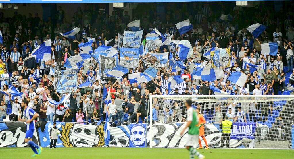 O Deportivismo ten unha cita moi importante este domingo ás 19.00h. 

Os nosos rapaces xogarán polo ascenso no noso estadio, coa nosa xente. Contamos contigo en Riazor para alentar o Fabril.