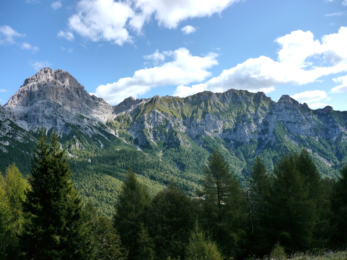 Dolomites UNESCO (@dolomitesunesco) on Twitter photo In questa foto del <a href="/parcoDF/">Dolomiti Friulane</a> Dolomiti Friulane un indizio sulla nostra prossima meta estiva... 📷 si tratta di un #rifugio, indovina quale nei commenti 📷 Stiamo programmando i geo-#trekking nelle #Dolomiti #PatrimonioMondiale. A breve online il calendario delle iniziative In questa foto del <a href="/parcoDF/">Dolomiti Friulane</a> Dolomiti Friulane un indizio sulla nostra prossima meta estiva... 📷 si tratta di un #rifugio, indovina quale nei commenti 📷 Stiamo programmando i geo-#trekking nelle #Dolomiti #PatrimonioMondiale. A breve online il calendario delle iniziative
