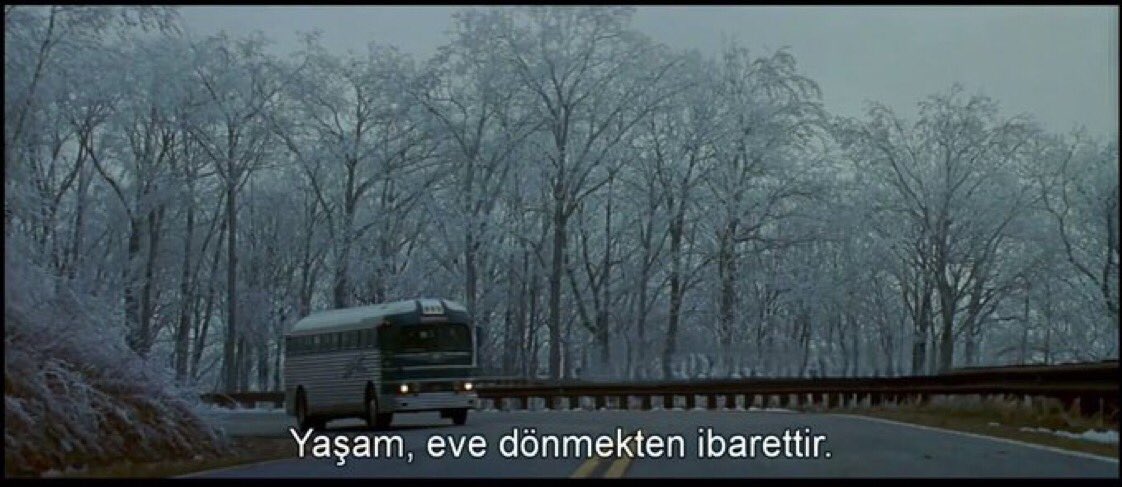 “İnsan, kaderiyle, kaderinden kaçmak için saptığı yolda karşılaşır.”