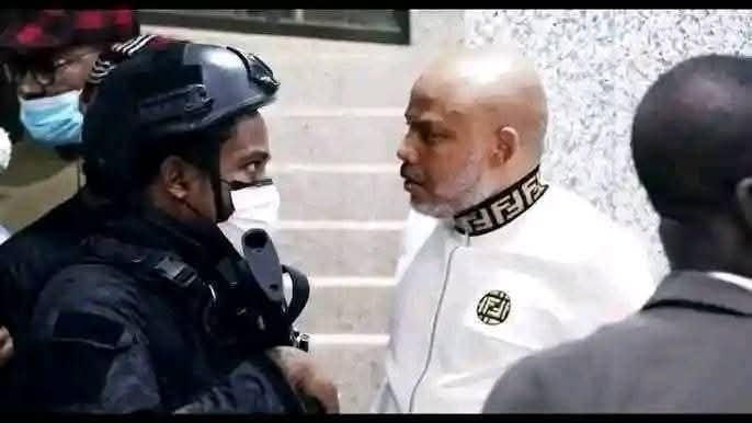 solutionchiokwe's tweet photo. #NIGERIA GOVERNMENT/ DSS KIDNAP #VDM DURING THE  ONGOING  #MAZI NNAMDI KANU  TRIAL IN THE FEDERAL HIGH COURT ABUJA IN  ORDER TO DRAW NIGERIAN PUBLIC ATTENTIONS/ THE WORLD @LARGE FROM THE MNK  TRIAL. THIS IS A GAME. #PEOPLE MUST WAKE UP.
#FREE MNK NOW/ RELEASE THE YOUNG MAN #VDM. https://t.co/HUFebxfUea