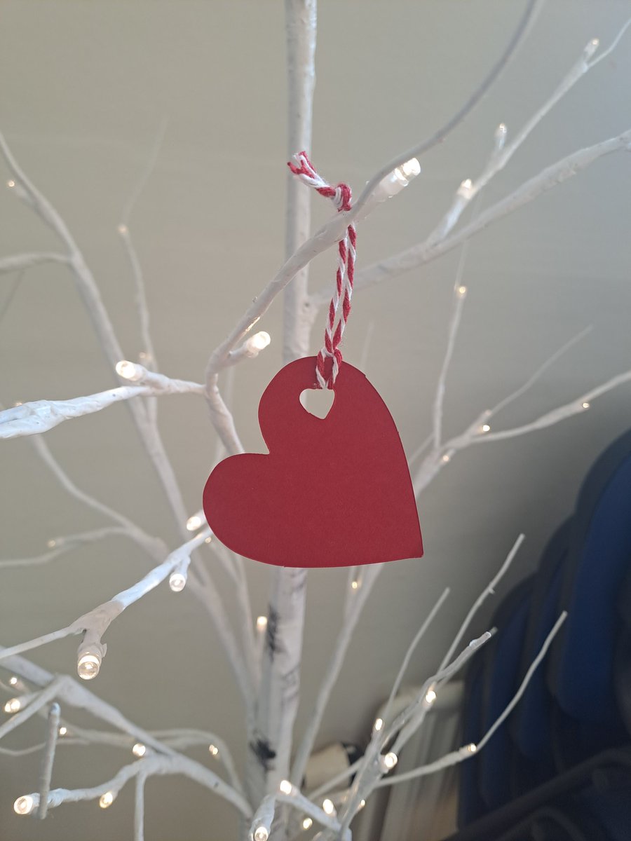Stockport Patient Experience (@stockportptexp) on Twitter photo Our <a href="/StockportNHS/">Stockport NHS FT</a> Chaplaincy and Spiritual Care team have a lovely display for #dyingmattersweek Support is always available from the team who provide a listening ear to all π <a href="/NicolaFirth6/">Nicola Firth</a> <a href="/BFraenkel/">Beatrice Fraenkel</a> <a href="/helshow1/">HH</a> <a href="/BromleyAmanda/">Amanda Bromley (she/her) πΊπ¦</a> <a href="/Ruthterry470/">Ruthterry</a> Our <a href="/StockportNHS/">Stockport NHS FT</a> Chaplaincy and Spiritual Care team have a lovely display for #dyingmattersweek Support is always available from the team who provide a listening ear to all π <a href="/NicolaFirth6/">Nicola Firth</a> <a href="/BFraenkel/">Beatrice Fraenkel</a> <a href="/helshow1/">HH</a> <a href="/BromleyAmanda/">Amanda Bromley (she/her) πΊπ¦</a> <a href="/Ruthterry470/">Ruthterry</a>