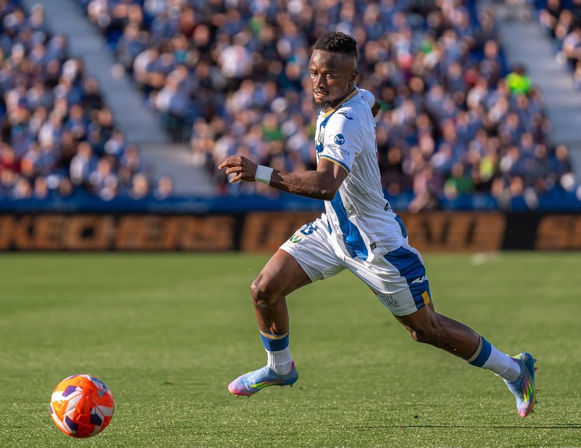 LegaFᴀɴᴛᴀsʏ (@legafantasy) on Twitter photo ✅ Alti y Cissé volverán a estar disponibles tras cumplir sus respectivas sanciones. Con su reincorporación, el Leganés recupera a dos futbolistas fundamentales para encarar con garantías el partido del domingo.
📸 <a href="/Jdefoto/">Hugo Jiménez</a> ✅ Alti y Cissé volverán a estar disponibles tras cumplir sus respectivas sanciones. Con su reincorporación, el Leganés recupera a dos futbolistas fundamentales para encarar con garantías el partido del domingo.
📸 <a href="/Jdefoto/">Hugo Jiménez</a>