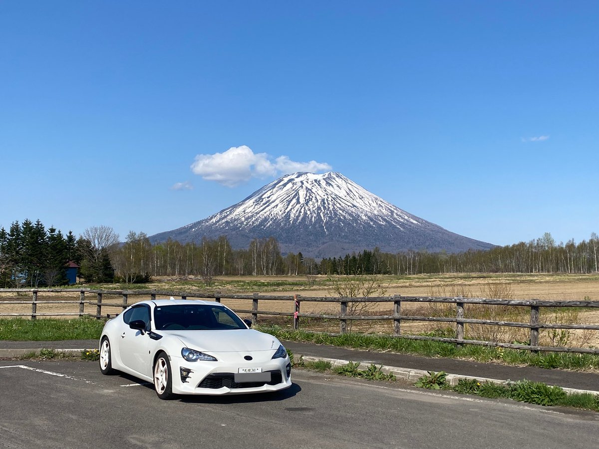 地元に着いてしまいました………
１週間なんてあっという間………
会ってくれた人ありがとう！
都合合わなくて会えなかった人ごめんなさい！
またやりますのでそん時お願いします🙇
道中訳あって写真撮れなかったので今日地元の写真で……
#zn6 #toyota86