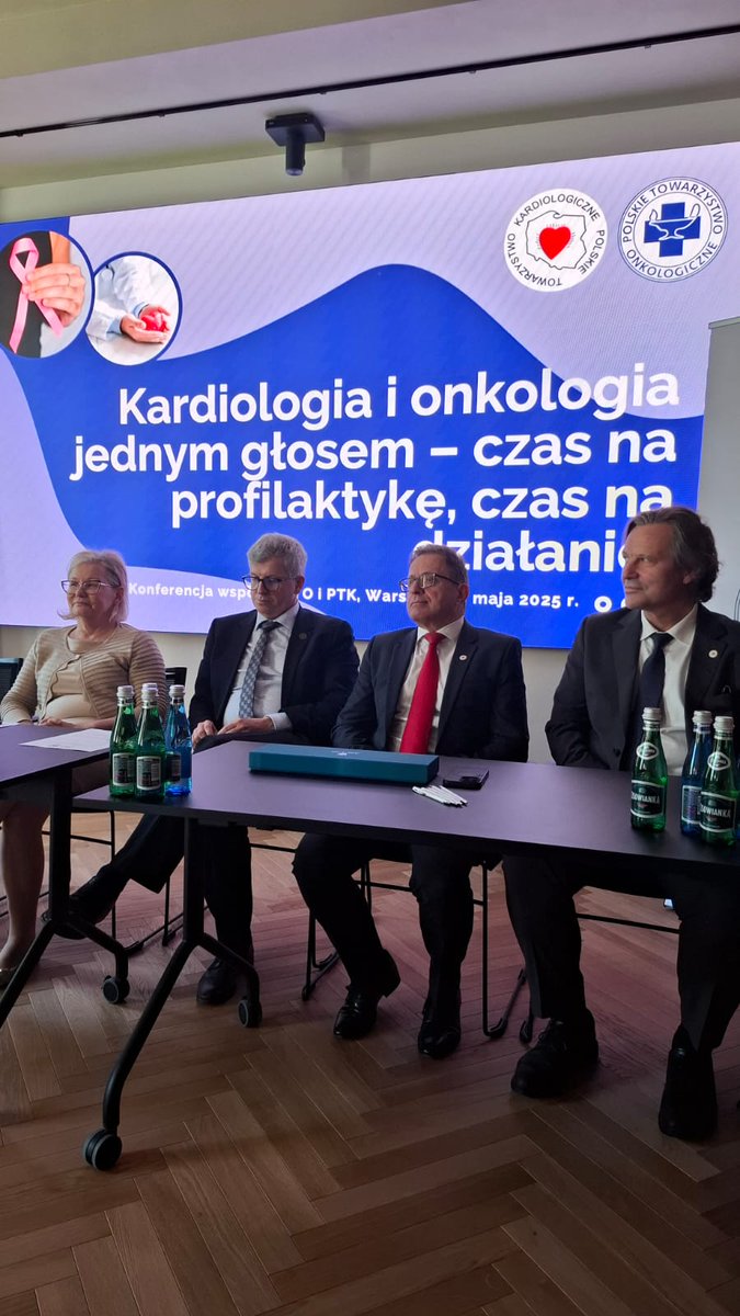 medicalpress.pl (@medicalpresspl) on Twitter photo Profilaktyka się opłaca - podkreślają eksperci <a href="/OnkologiaPolska/">Polskie Towarzystwo Onkologiczne</a> i <a href="/PTKardio/">Polskie Towarzystwo Kardiologiczne</a>. To inwestycja w zdrowie, która przynosi wielokrotne oszczędności, dzięki niższej zachorowalności i mniejszym kosztom leczenia. A przede wszystkim poprawia zdrowie publiczne. Profilaktyka się opłaca - podkreślają eksperci <a href="/OnkologiaPolska/">Polskie Towarzystwo Onkologiczne</a> i <a href="/PTKardio/">Polskie Towarzystwo Kardiologiczne</a>. To inwestycja w zdrowie, która przynosi wielokrotne oszczędności, dzięki niższej zachorowalności i mniejszym kosztom leczenia. A przede wszystkim poprawia zdrowie publiczne.