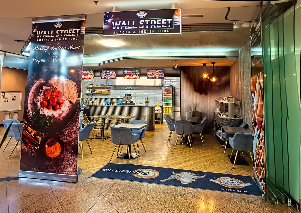 Hamburger bei "Wallstreetburger" in der Königspassage

kassel-imbiss.de/hamburger-bei-…