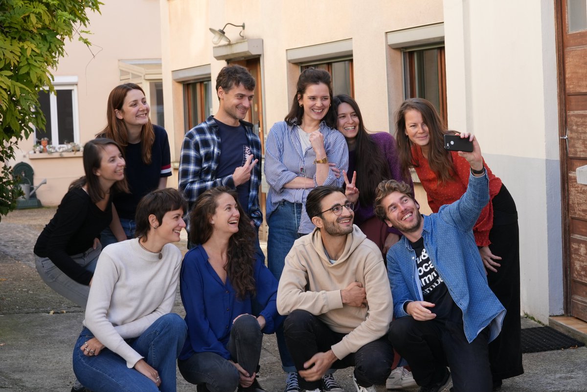 Je fête aujourd'hui mes 7 ans chez <a href="/L214/">L214 éthique & animaux</a>.

7 ans que des gens m'ont donné la chance de me battre à plein temps pour mes valeurs. Pour la justice. Pour les animaux.

Cette 7e saison est ma dernière. Je suis fier de partir sur des victoires. Et j'aurai bientôt un truc à annoncer.