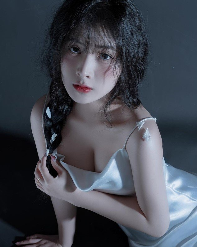 Quynhalee001's tweet photo. Em có tâm hồn đẹp https://t.co/rqwweDvb3X
