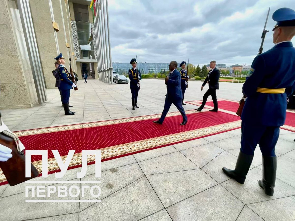 Guinea-Bissau President Umaro Sissoco Embalo Meets With Belorussian Counterpart Aleksandr Lukashenko at Independence Palace, Minsk

The presidents will focus on enhancing bilateral cooperation, particularly by prioritizing mutually beneficial projects in key economic sectors.
