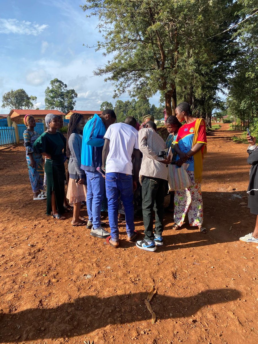 La Prunelle RDC asbl (@prunellerdcasbl) on Twitter photo 🎯 À #Walungu, les jeunes prennent la parole pour l’égalité via « #WasichanaNaAmani de <a href="/KvinnaKvinnaINT/">Kvinna till Kvinna International</a> à travers La Prunelle RDC asbl !
Dans le cadre du projet « Wasichana na Amani » mis en oeuvre par <a href="/KvinnaKvinnaINT/">Kvinna till Kvinna International</a> à travers La Prunelle RDC asbl , 25 jeunes mobilisatrices et 🎯 À #Walungu, les jeunes prennent la parole pour l’égalité via « #WasichanaNaAmani de <a href="/KvinnaKvinnaINT/">Kvinna till Kvinna International</a> à travers La Prunelle RDC asbl !
Dans le cadre du projet « Wasichana na Amani » mis en oeuvre par <a href="/KvinnaKvinnaINT/">Kvinna till Kvinna International</a> à travers La Prunelle RDC asbl , 25 jeunes mobilisatrices et