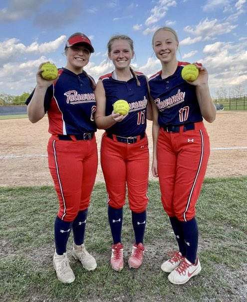 Talawanda Softball (@bravefastpitch) on Twitter photo The bomb squad! This trio amassed 6 hits and produced 7 RBIs including an <a href="/audreyhilbert8/">Audrey hilbert</a> grand slam and back-to-back blasts by Maddy Cox & <a href="/11KayleeGriffin/">Kaylee Griffin</a>! The prison-yard stood no chance last night! #together The bomb squad! This trio amassed 6 hits and produced 7 RBIs including an <a href="/audreyhilbert8/">Audrey hilbert</a> grand slam and back-to-back blasts by Maddy Cox & <a href="/11KayleeGriffin/">Kaylee Griffin</a>! The prison-yard stood no chance last night! #together