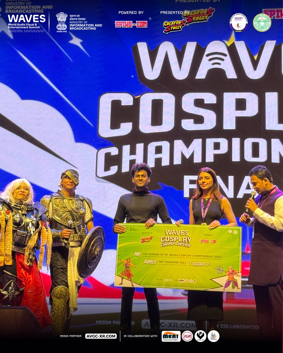 Epiko-Con tweet media