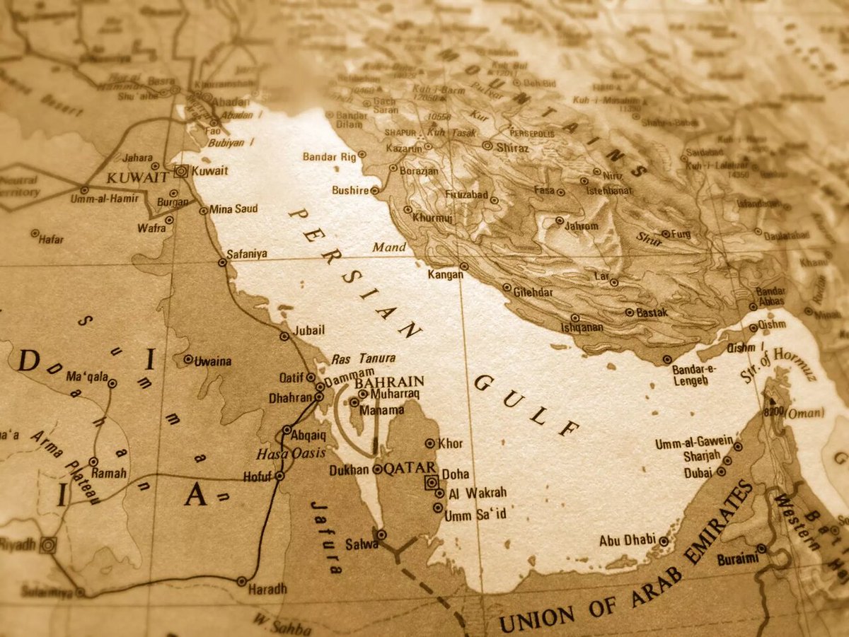 The #PersianGulf is the honor of all Iranians everywhere in the world, with all languages ​​and ethnicities.
#persiangulfforever