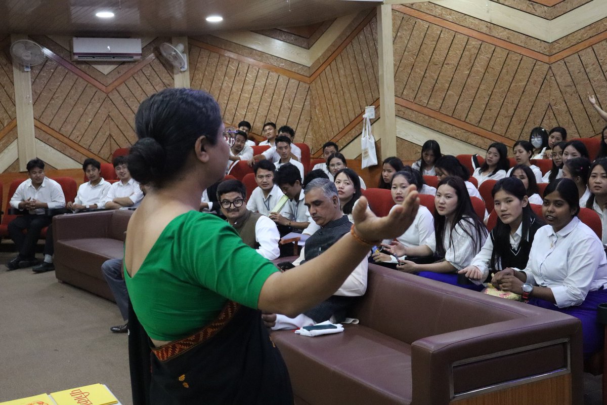 RGU1984's tweet image. Sanskrit comes alive at RGU!
As part of the 2-day workshop ‘Sanskrit &amp;amp; Sanskriti&apos; students from VKCTE, Nirjuli and RGU engage in fun Sanskrit activities—learning the language through joy, play, and interaction!

#Sanskrit #IndianKnowledgeSystem #SanskritWorkshop