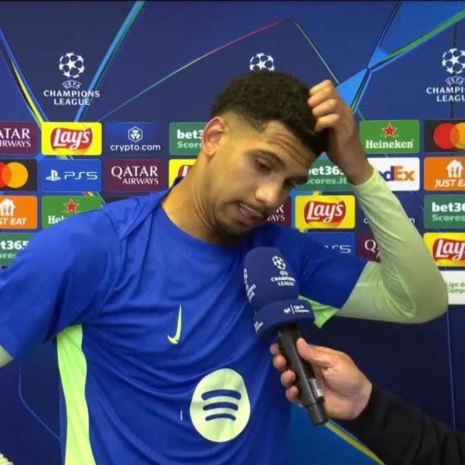 darksbinks_'s tweet image. Je suis dsl mais c’était l’erreur de trop pour moi je m’engage à ne plus le soutenir les prochains mois IL DOIT PARTIR !!!!!!!! MERCI POUR RIEN DU TOUT !!!!!!!!!!!!! 💔💔💔💔💔💔💔