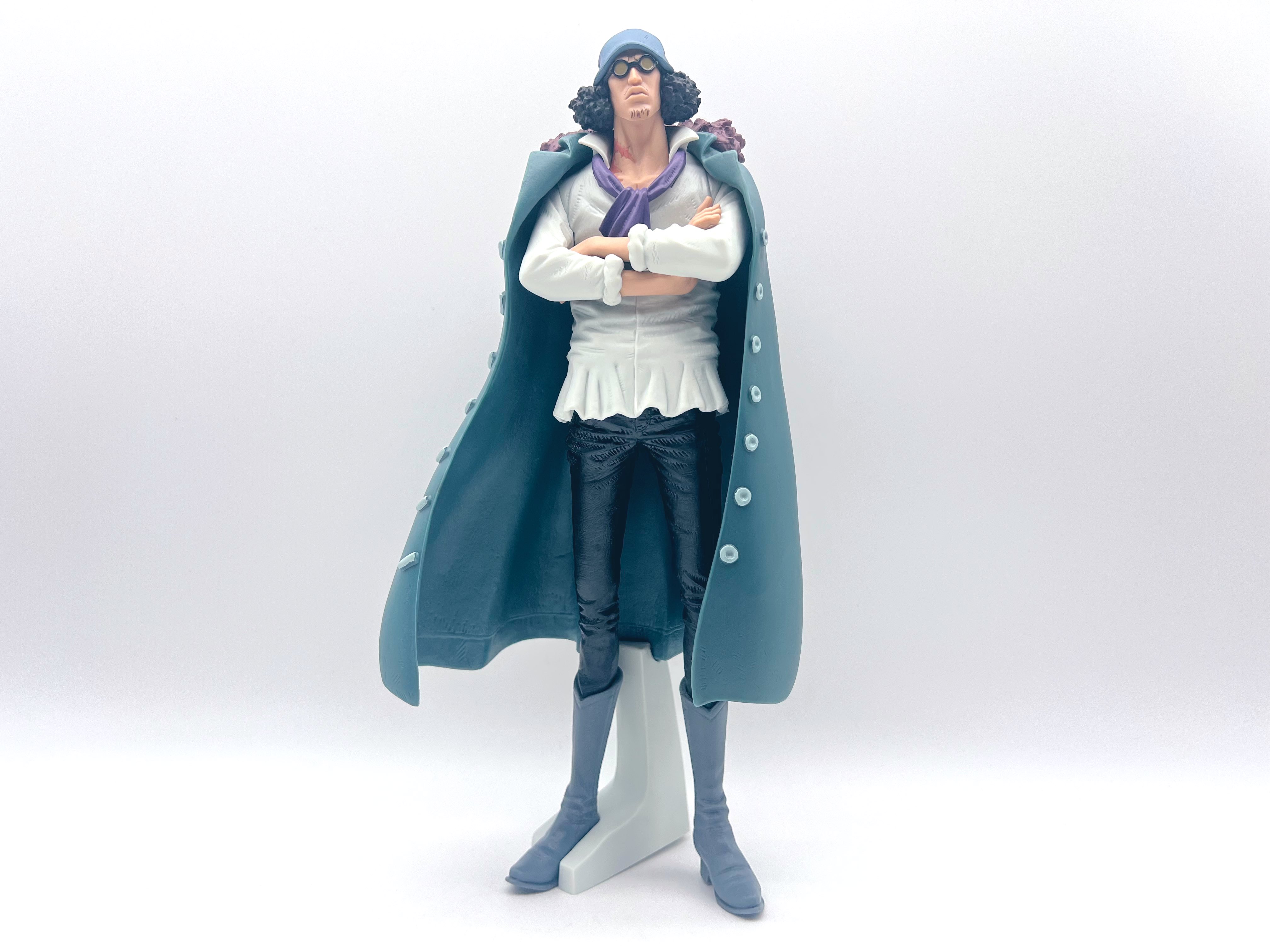 ONEPIECE ワンピース クザン リペイント フィギュア うぉい on X: 