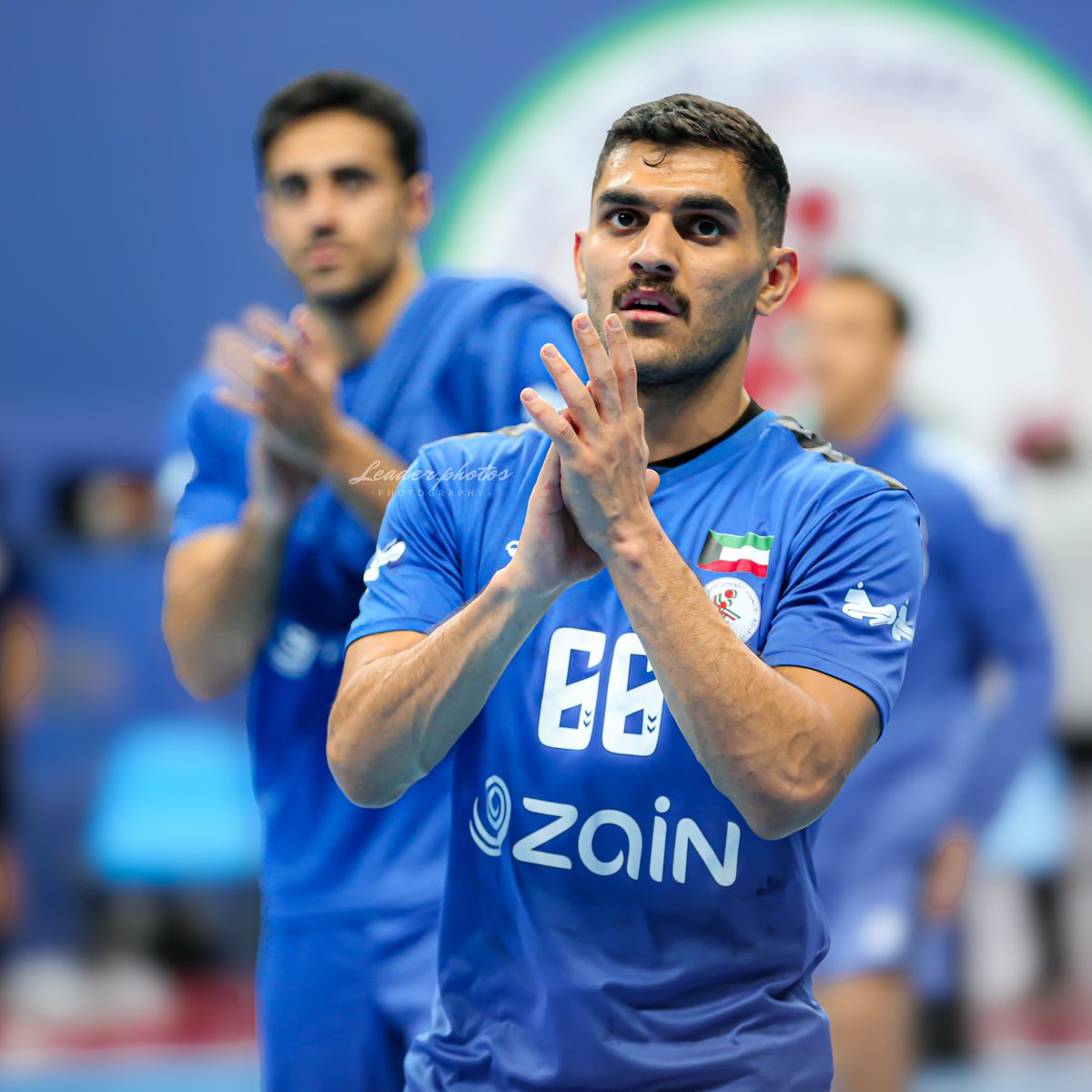 3anoudii 🆎 (@noudi_87) on Twitter photo استضافة الكويت للبطولة كأس العرب لكرة اليد ...
🤾🏐🇰🇼
#كأس_العرب_لكرة_اليد #الاتحاد_العربي_لكرة_اليد #الكويت2025 #الرياضة_في_الكويت #منتخب_الكويت #كويتنا #الحدث_الرياضي #رواد_الرياضة #رياضة_عربية
#ArabHandballCup #AHF #Kuwait2025 #KuwaitSports
<a href="/azizalmin/">عبدالعزيز سالمين.</a> ... 👏
<a href="/KHAkuwait/">الاتحاد الكويتي لكرة اليد</a> استضافة الكويت للبطولة كأس العرب لكرة اليد ...
🤾🏐🇰🇼
#كأس_العرب_لكرة_اليد #الاتحاد_العربي_لكرة_اليد #الكويت2025 #الرياضة_في_الكويت #منتخب_الكويت #كويتنا #الحدث_الرياضي #رواد_الرياضة #رياضة_عربية
#ArabHandballCup #AHF #Kuwait2025 #KuwaitSports
<a href="/azizalmin/">عبدالعزيز سالمين.</a> ... 👏
<a href="/KHAkuwait/">الاتحاد الكويتي لكرة اليد</a>