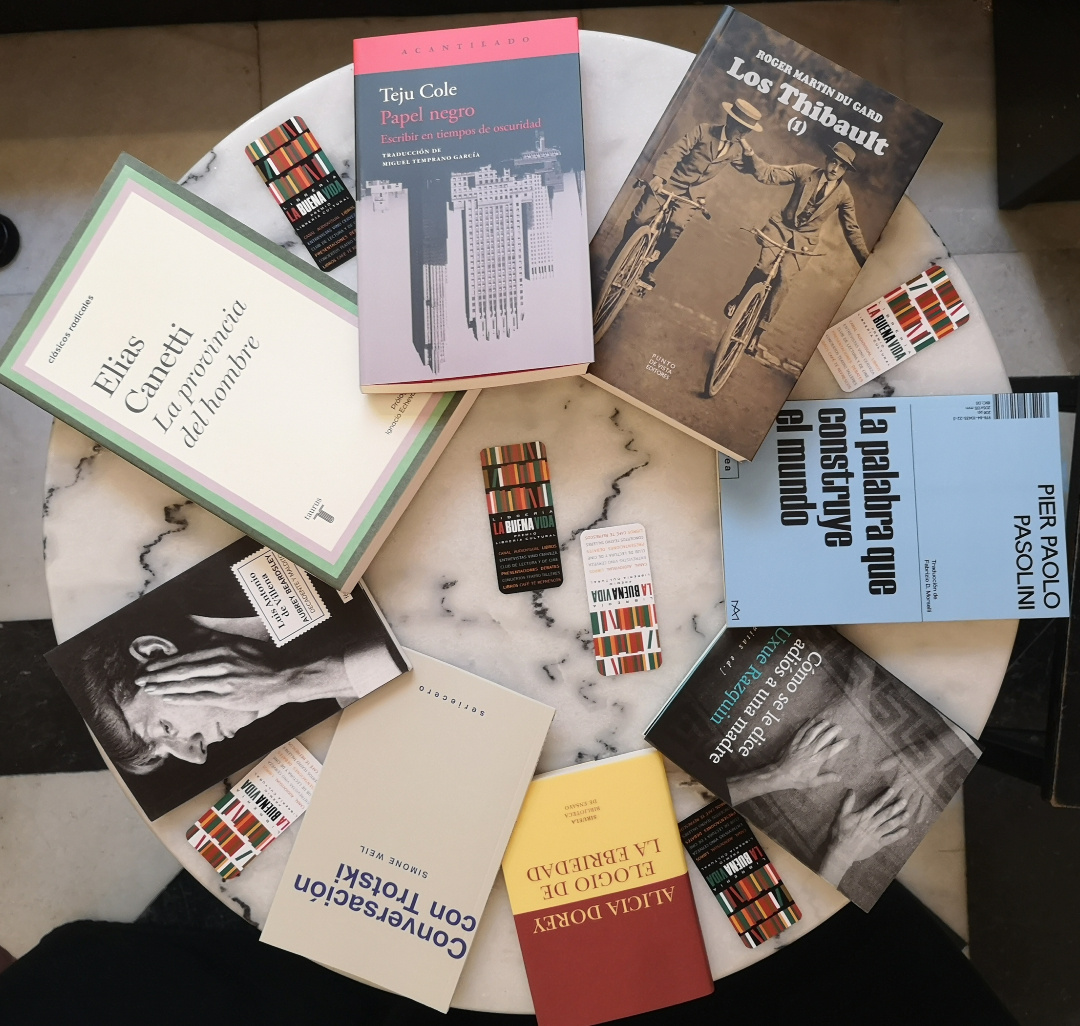 La Buena Vida (@labuenavidalib) on Twitter photo ¡Tenemos novedades!
Con <a href="/armaenia_ed/">Armaenia Editorial</a>, <a href="/penguinlibros/">Penguin España 🐧📚</a>, <a href="/deconatus/">deconatus</a>, <a href="/EdAlmadiaEs/">Editorial Almadía España</a>, <a href="/SalamandraEd/">Ediciones Salamandra</a>, <a href="/AlfaguaraES/">Alfaguara</a>, <a href="/LumenEdit/">Editorial Lumen</a>, <a href="/randomhouse/">Random House Group</a>, <a href="/Acantilado1999/">Acantilado</a>, #PuntodeVista, <a href="/Altamarea_Ed/">Altamarea Ediciones</a>, <a href="/pepitaseditora/">Pepitas editorial</a>, <a href="/edicionesiruela/">Siruela</a>, <a href="/bauplanbooks_ed/">editorial bauplan</a>, <a href="/Forcola/">Fórcola Ediciones</a>
acortar.link/L4SWjv
#librerías ¡Tenemos novedades!
Con <a href="/armaenia_ed/">Armaenia Editorial</a>, <a href="/penguinlibros/">Penguin España 🐧📚</a>, <a href="/deconatus/">deconatus</a>, <a href="/EdAlmadiaEs/">Editorial Almadía España</a>, <a href="/SalamandraEd/">Ediciones Salamandra</a>, <a href="/AlfaguaraES/">Alfaguara</a>, <a href="/LumenEdit/">Editorial Lumen</a>, <a href="/randomhouse/">Random House Group</a>, <a href="/Acantilado1999/">Acantilado</a>, #PuntodeVista, <a href="/Altamarea_Ed/">Altamarea Ediciones</a>, <a href="/pepitaseditora/">Pepitas editorial</a>, <a href="/edicionesiruela/">Siruela</a>, <a href="/bauplanbooks_ed/">editorial bauplan</a>, <a href="/Forcola/">Fórcola Ediciones</a>
acortar.link/L4SWjv
#librerías