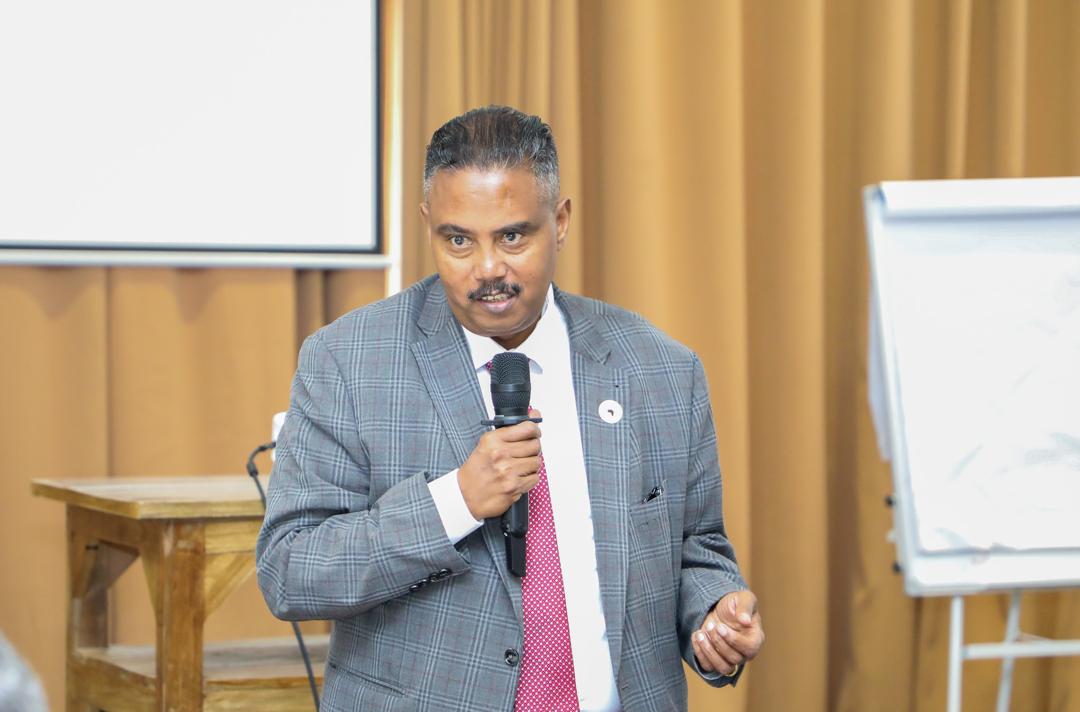 AbebeMuluneh's tweet image. I was pleased to deliver thoughts for reflection at the @IGADPeace Annual Review Meeting. Our team is convened to assess program performance, review HR and Finance functions, and chart a clear strategic direction for the year ahead.
#IGAD #IGADPeace  #Peace #PeaceAndSecurity