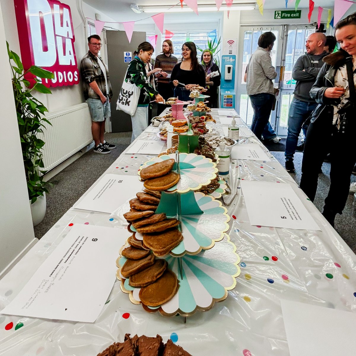 dlalastudios's tweet image. Yesterday we held a bake off in the studio to raise money and awareness of charity @ChasingStigma ! We managed to smash our target of £500 and ended the day on £617!!!!
YOU CAN STILL DONATE HERE: justgiving.com/page/dlalastud…
Chasing the stigma website: chasingthestigma.co.uk