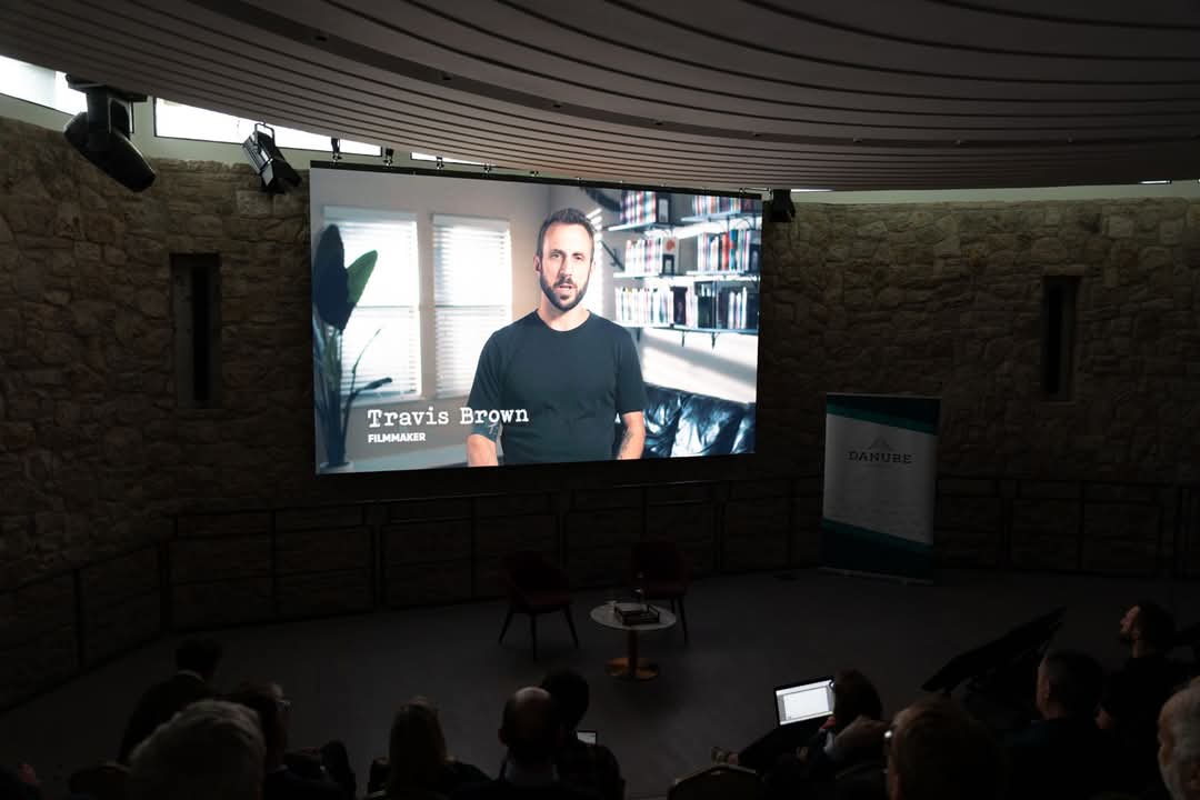 Travis Brown (@becomethesignal) on Twitter photo Fantastic night showing episode one of #UncomfortableTruths in Budapest!
Special thanks to <a href="/InstituteDanube/">Danube Institute</a> for hosting and to <a href="/roddreher/">Rod Dreher</a> for a fascinating conversation after.
Pictures feature <a href="/HJoyceGender/">Helen Joyce</a> and myself. Fantastic night showing episode one of #UncomfortableTruths in Budapest!
Special thanks to <a href="/InstituteDanube/">Danube Institute</a> for hosting and to <a href="/roddreher/">Rod Dreher</a> for a fascinating conversation after.
Pictures feature <a href="/HJoyceGender/">Helen Joyce</a> and myself.