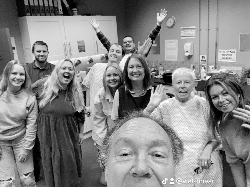 cheryl bristow (@cherylbristow8) on Twitter photo #Casualty <a href="/BBC_Casting/">BBC Casting</a> <a href="/BBCCasualty/">BBC Casualty</a> <a href="/coilinoscolai/">C Ó I L Í N Ó S C O L A Í • Director</a> <a href="/Birdstontalent1/">Birdston Talent Management</a> <a href="/KirstyLMitchell/">Kirsty Mitchell</a> gosh I’m missing the green room <a href="/casualty/">casualty</a> so much I miss the chats the advice and most of all the set ohhhhhhhhh best try harder I think #Casualty <a href="/BBC_Casting/">BBC Casting</a> <a href="/BBCCasualty/">BBC Casualty</a> <a href="/coilinoscolai/">C Ó I L Í N Ó S C O L A Í • Director</a> <a href="/Birdstontalent1/">Birdston Talent Management</a> <a href="/KirstyLMitchell/">Kirsty Mitchell</a> gosh I’m missing the green room <a href="/casualty/">casualty</a> so much I miss the chats the advice and most of all the set ohhhhhhhhh best try harder I think