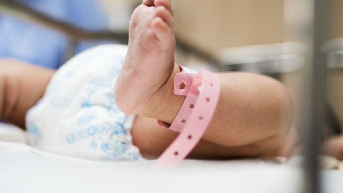 FEDER | Enfermedades Raras (@feder_ong) on Twitter photo 📍 En España, el acceso al cribado neonatal depende de la CCAA.
🍀Desde FEDER impulsamos una ley por la equidad, para que todos los bebés tengan las mismas oportunidades.
Porque el código postal no debe marcar la diferencia entre la vida y la muerte.
👉enfermedades-raras.org/actualidad/not… 📍 En España, el acceso al cribado neonatal depende de la CCAA.
🍀Desde FEDER impulsamos una ley por la equidad, para que todos los bebés tengan las mismas oportunidades.
Porque el código postal no debe marcar la diferencia entre la vida y la muerte.
👉enfermedades-raras.org/actualidad/not…