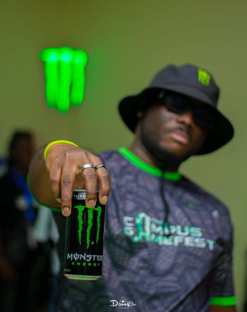 It's another day to show y'all my works.🤗

Shall we?😌