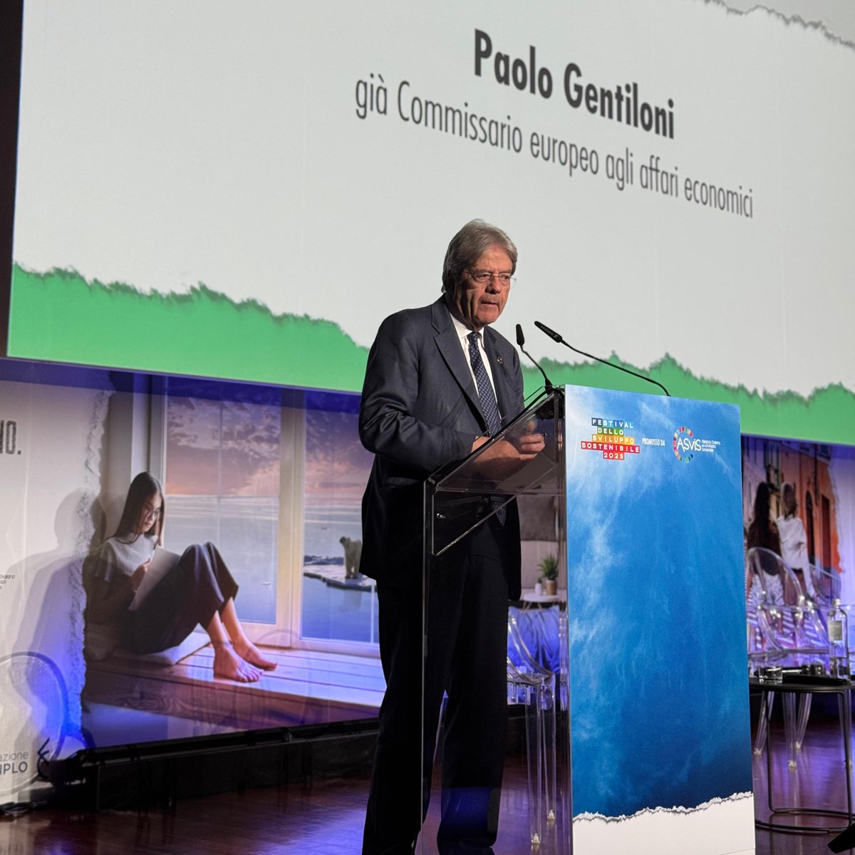 ASviS (@asvisitalia) on Twitter photo .<a href="/PaoloGentiloni/">Paolo Gentiloni</a>: Condivido gli scenari riportati da #ASviS nel Rapporto di Primavera: la transizione energetica è un'opportunità, che conviene al sistema imprenditoriale italiano, e la compatibilità tra decarbonizzazione e competitività è possibile.
#moltodavicino .<a href="/PaoloGentiloni/">Paolo Gentiloni</a>: Condivido gli scenari riportati da #ASviS nel Rapporto di Primavera: la transizione energetica è un'opportunità, che conviene al sistema imprenditoriale italiano, e la compatibilità tra decarbonizzazione e competitività è possibile.
#moltodavicino