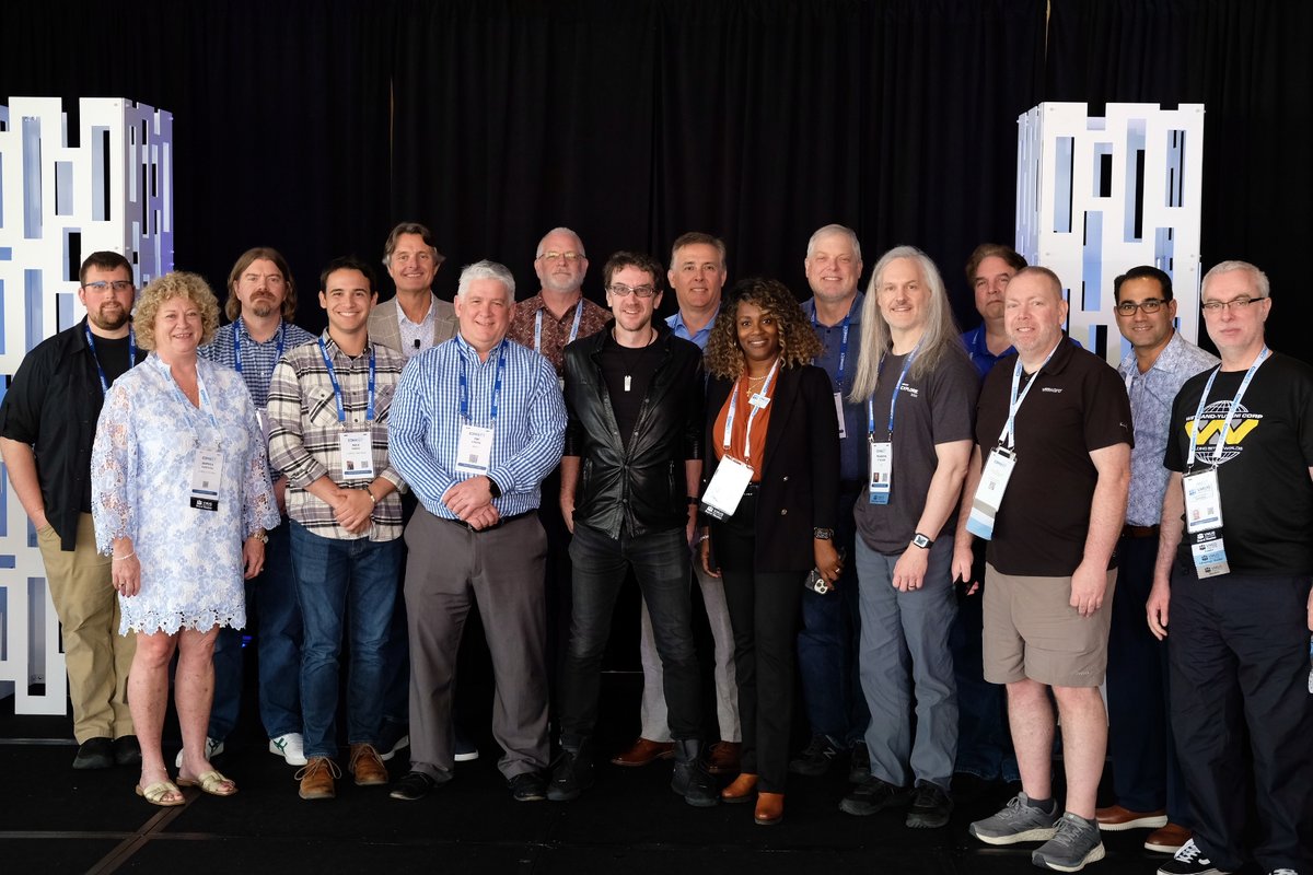 VMware (@vmware) on Twitter photo 300+ attendees. 30 countries. 3 days of expert insights, networking, <a href="/vmwarevcf/">VMware Cloud Foundation (VCF)</a> deep dives, Private AI buzz & free VCP-VCF certs. The first-ever VMUG Connect event was unforgettable! 🌍💡
Find your local chapter & get involved ➡️ brcm.tech/44c0KKa 300+ attendees. 30 countries. 3 days of expert insights, networking, <a href="/vmwarevcf/">VMware Cloud Foundation (VCF)</a> deep dives, Private AI buzz & free VCP-VCF certs. The first-ever VMUG Connect event was unforgettable! 🌍💡
Find your local chapter & get involved ➡️ brcm.tech/44c0KKa