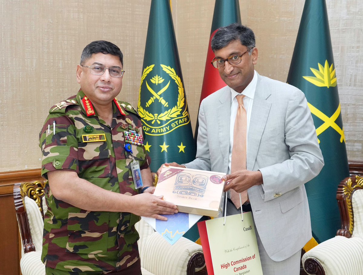 BDArmyOfficial's tweet image. Canada's Indo-Pacific Trade Representative Mr. Paul Thoppil’s Courtesy Call on with the Chief of Army Staff
Dhaka, 7 May 2025 (Wednesday): A delegation led by Mr. Paul Thoppil, Indo-Pacific Trade Representative of Canada, paid a courtesy call on to the Chief of Army Staff at the…