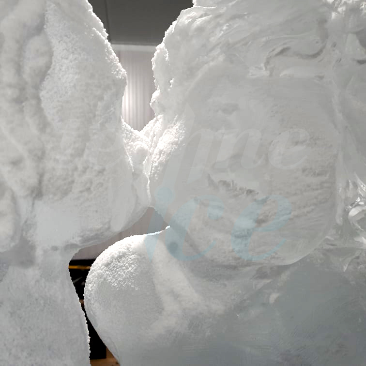 TechneIce's tweet image. Who doesn&apos;t want a couple of, cute as a button #Ice Cherubs appearing on their #specialday......
#TechneIce #icesculpture #weddings #weddingday #events